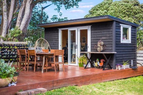 Photo of property in 62 Main Road, Titahi Bay, Porirua, 5022