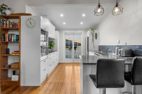 Photo of property in 1/141 Colwill Road, Massey, Auckland, 0614