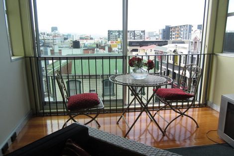 Photo of property in Qba Apartments, 2j/51 Webb Street, Mount Cook, Wellington, 6011