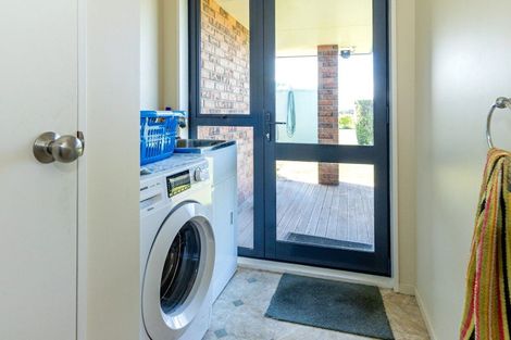 Photo of property in 46 Lucks Road, Waimate, 7980