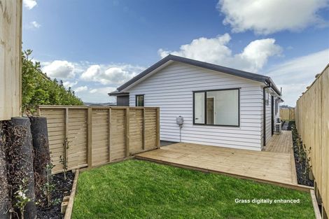 Photo of property in 51 Vinistra Road, Kumeu, 0810