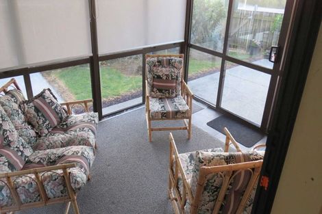 Photo of property in 96a Onerahi Road, Onerahi, Whangarei, 0110