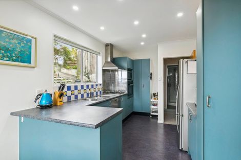 Photo of property in 53 Lomita Road, Johnsonville, Wellington, 6037