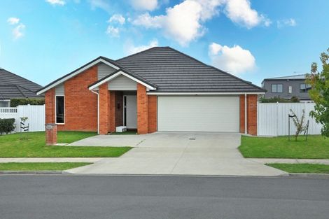 Photo of property in 31 Paso Fino Crescent, Karaka, Papakura, 2113