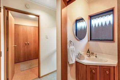 Photo of property in 6 Huntington Lane, West End, Palmerston North, 4410