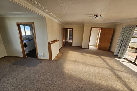 Photo of property in 1 Dalmeny Street, Oamaru North, Oamaru, 9400