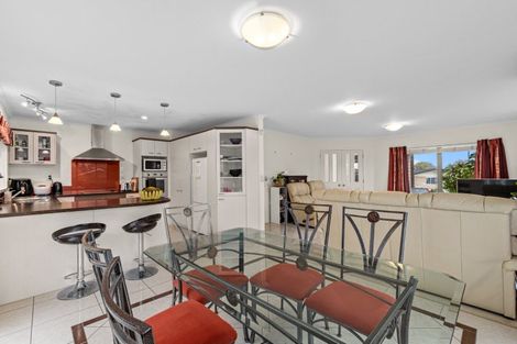 Photo of property in 13a Chevron Drive, Bellevue, Tauranga, 3110