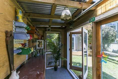 Photo of property in 60 Stanley Street, Berhampore, Wellington, 6023