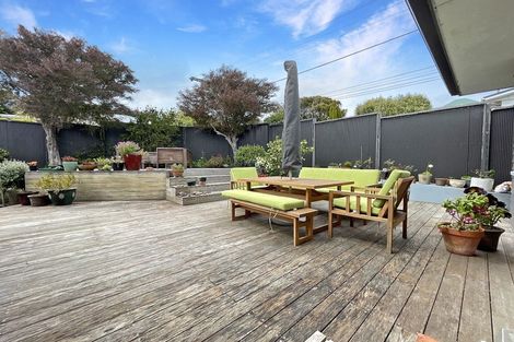 Photo of property in 95 Beazley Avenue, Paparangi, Wellington, 6037