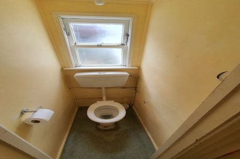 Photo of property in 23 Wilson Street, Newtown, Wellington, 6021