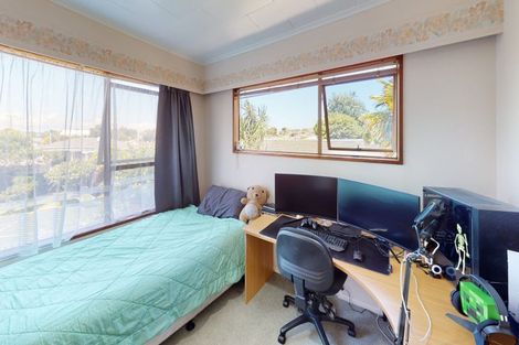 Photo of property in 19 Akepiro Place, Tawhero, Whanganui, 4501