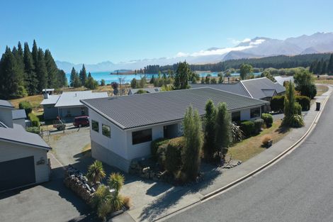 Photo of property in 25 Hamilton Drive, Lake Tekapo, 7999