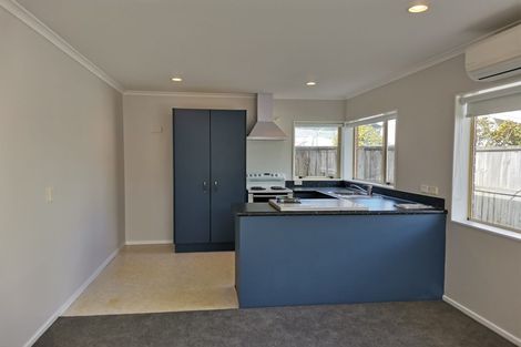 Photo of property in Miramar Villas, 5/3 Byron Street, Miramar, Wellington, 6022