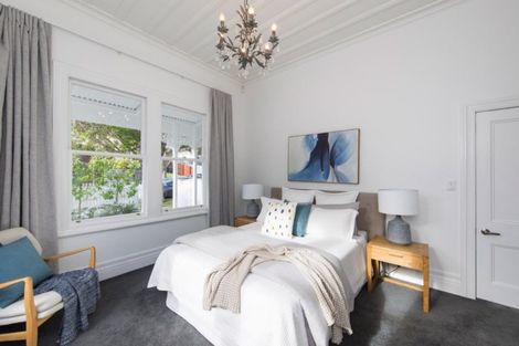 Photo of property in 34 Sentinel Road, Herne Bay, Auckland, 1011