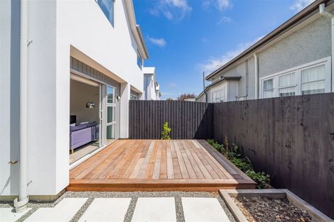 Photo of property in 3/51 Hills Road, Edgeware, Christchurch, 8013