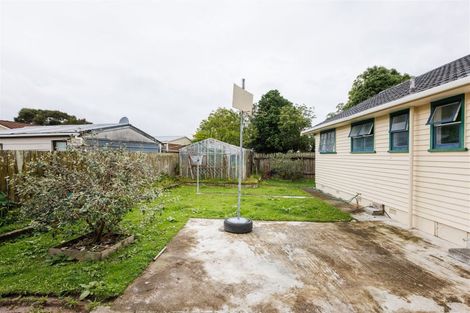 Photo of property in 12 Motuoapa Place, Kelvin Grove, Palmerston North, 4414