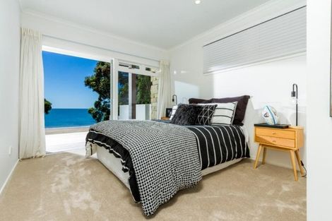 Photo of property in 2/34 Whitby Crescent, Mairangi Bay, Auckland, 0630