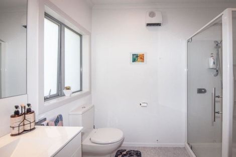 Photo of property in 20 The Fjord, Aotea, Porirua, 5024