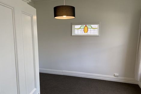 Photo of property in 11 Edgeware Road, Palmerston North, 4410