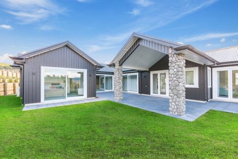 Photo of property in 4 Harrier Lane, Kinloch, Taupo, 3377