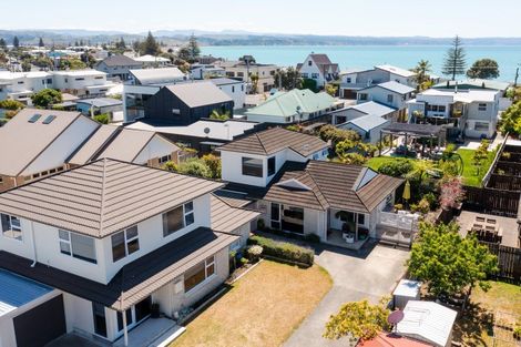 Photo of property in 3/30 Meeanee Quay, Westshore, Napier, 4110