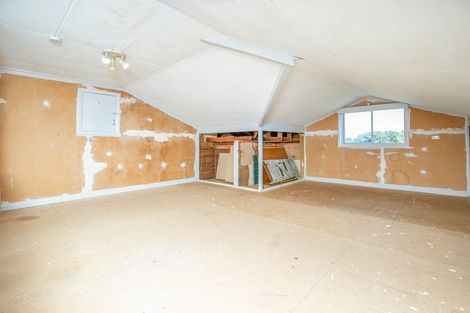 Photo of property in 43 Rhodes Street, Carterton, 5713