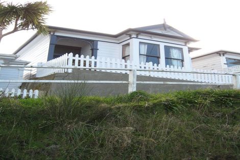 Photo of property in 10 Hadfield Terrace, Kelburn, Wellington, 6012