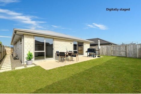 Photo of property in 37 Te Wharo Drive, Papamoa, 3118