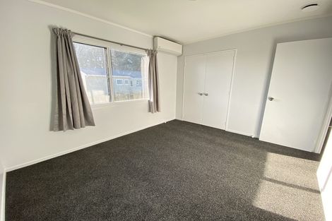 Photo of property in 6/17a Idesia Place, Totara Heights, Auckland, 2105
