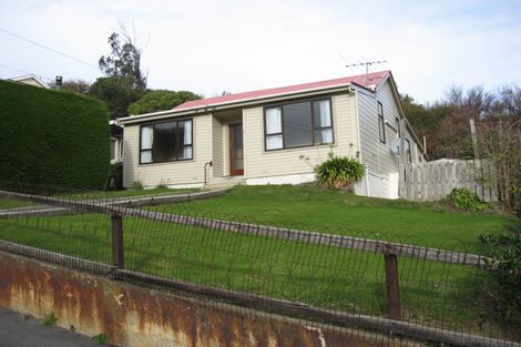 Photo of property in 2 Scotia Street, Port Chalmers, 9023