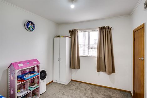 Photo of property in 15 Trinity Crescent, Pirimai, Napier, 4112