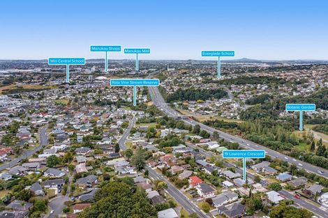 Photo of property in 19 Lawrence Crescent, Hillpark, Auckland, 2102