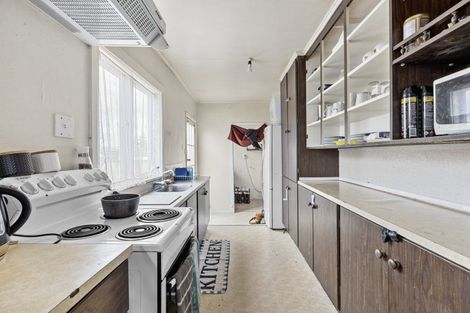 Photo of property in 64 Lyndhurst Street, Takaro, Palmerston North, 4412