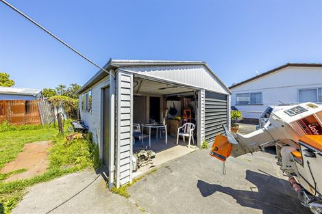 Photo of property in 49 Te Irirangi Drive, Clover Park, Auckland, 2019