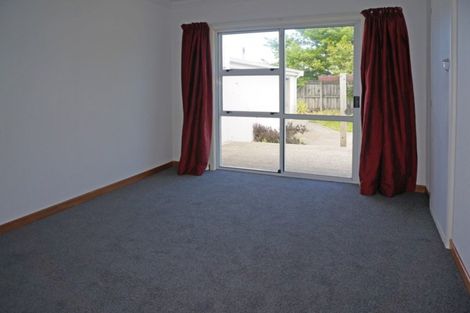 Photo of property in 12 Carron Street, Waverley, Invercargill, 9810