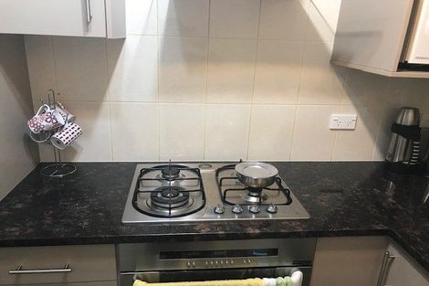 Photo of property in 52 The Enclave, Totara Heights, Auckland, 2105