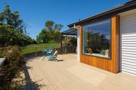 Photo of property in 211 Old Coach Road, Mahana, Upper Moutere, 7173