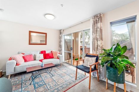 Photo of property in 3/416 Hibiscus Coast Highway, Orewa, 0931