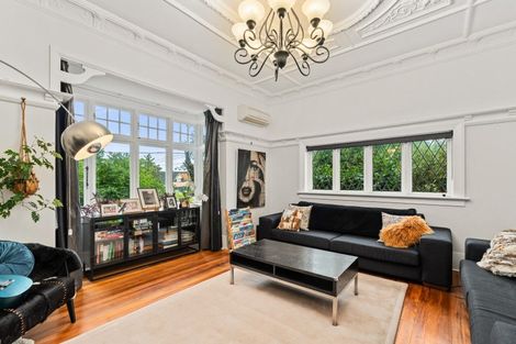 Photo of property in 11 Ings Avenue, Saint Clair, Dunedin, 9012