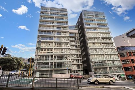 Photo of property in Montreaux Apartments, 8h/164 The Terrace, Wellington Central, Wellington, 6011