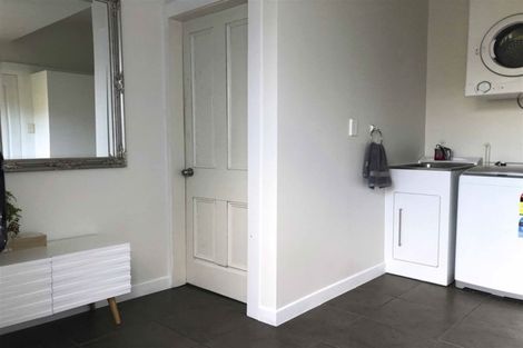 Photo of property in 1 Collingwood Street, Strathern, Invercargill, 9812