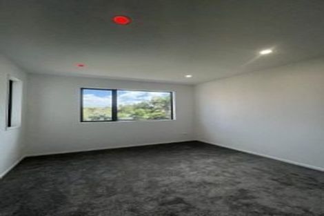 Photo of property in 28c Greenmeadows Avenue, Manurewa East, Auckland, 2102