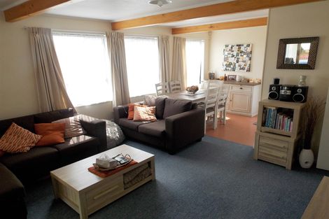 Photo of property in 33 South Street, Papakura, 2110