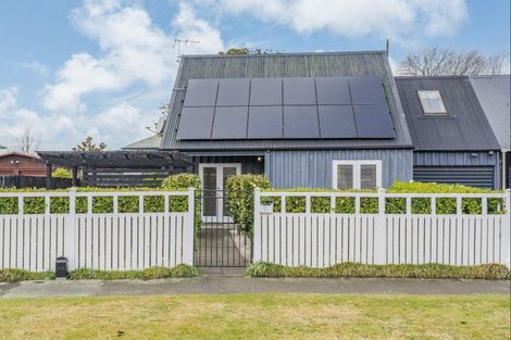 Photo of property in 1/10 Tisch Place, Belfast, Christchurch, 8051