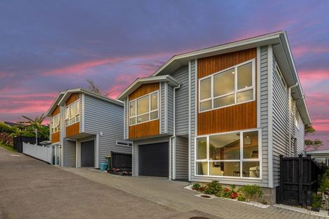 Photo of property in 123c Forrest Hill Road, Forrest Hill, Auckland, 0620