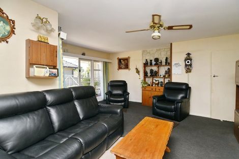Photo of property in 71 Vancouver Crescent, Wainoni, Christchurch, 8061