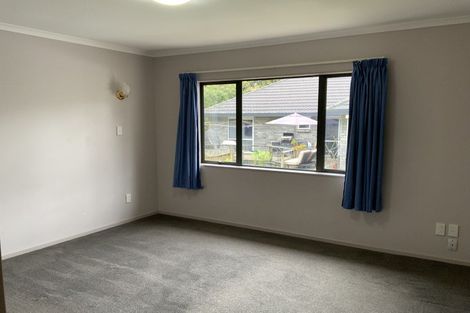 Photo of property in 5a Christina Avenue, Te Atatu South, Auckland, 0602