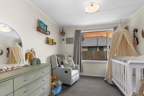 Photo of property in 24 Bournemouth Crescent, Aranui, Christchurch, 8061