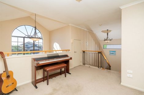 Photo of property in 34 Winslow Court, Huntington, Hamilton, 3210