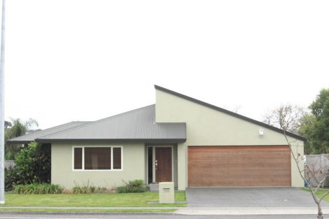 Photo of property in 122 Wharerangi Road, Greenmeadows, Napier, 4112